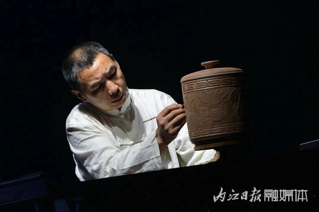 内江非遗瑰宝！玉雕、传统手工榫卯技艺、陶缸传统制作技艺…(图16)