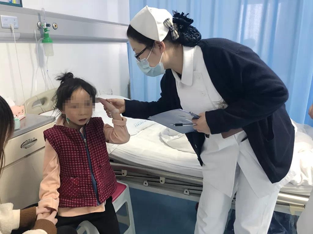 【围观】13岁小孩心脏竟比成人大一半?(图4) 【围观】13岁小孩心脏竟比成人大一半?(图4)