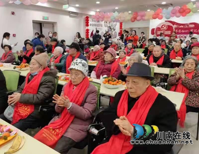 泸州：民歌联唱、笛子独奏……养老院里飞出幸福歌声！(图2)