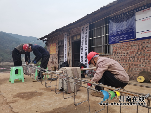 泸县：冬春水利建设强基惠民保安全(图3)