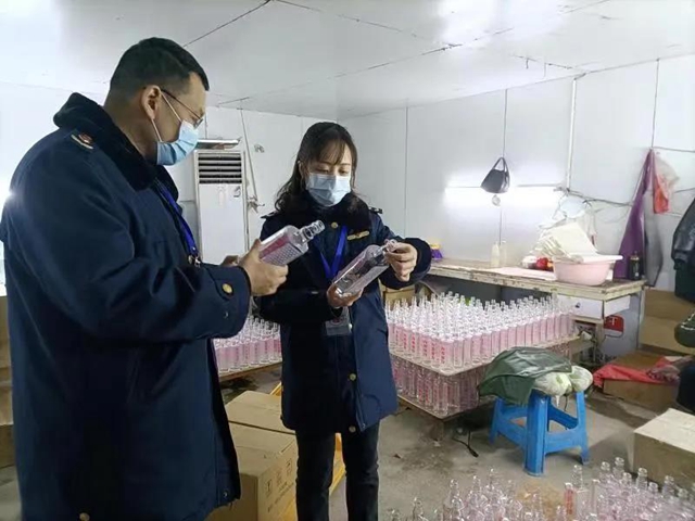 【春雷行动2022】扣押3200余瓶！江阳区开展“泸酒质量提升工程”净化白酒消费市场