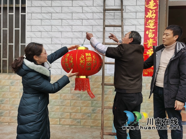 罗晓玲到泸县立石镇开展“走基层、吃年饭、送温暖”活动(图2)