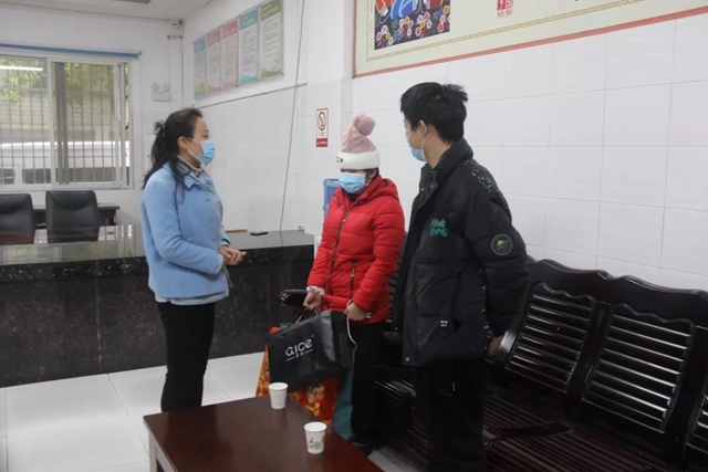 真情救助，呵护成长！泸州市救助管理站慰问在站未成年人