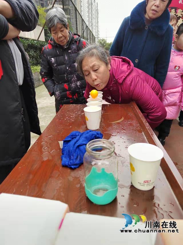 江阳区大山坪街道山岩脑社区：平安欢乐闹元宵，廉洁和谐一家亲
