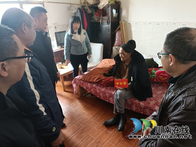 泸县建筑业协会开展“春节慰问退役军人送温暖”活动(图2)