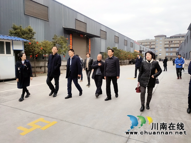 民建龙马潭区基层委专题调研“民建之家”阵地建设工作