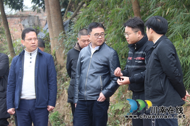 章磊率队到泸县百和镇督导大陆溪水质达标攻坚工作