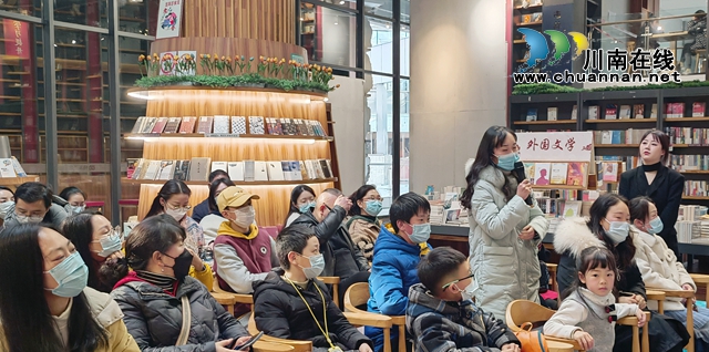 你有一颗“宅心”吗？听给王朔贾平凹等大伽设计图书封面的泸州才女“漫漫”道来！(图13)