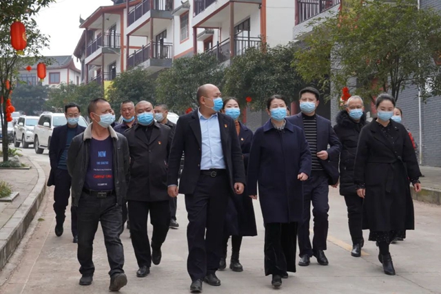 叙永县人民政府县长王一米率队调研中国沈酒庄景区(图1)