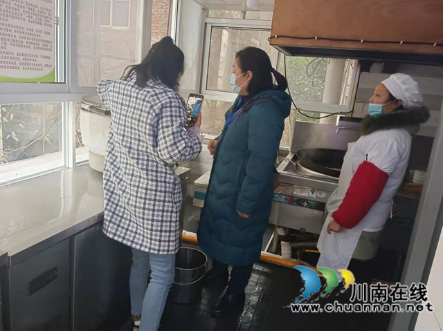 江阳区市场监管局：跨部门联合协作，共同守护校园及周边食品安全