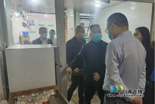 叙永县领导带队检查学校食堂 为师生食品安全保驾护航(图3)