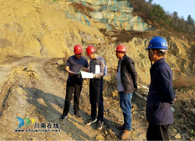 泸州市国土资源执法监察支队：开展执法动态巡查，打击矿山违法行为