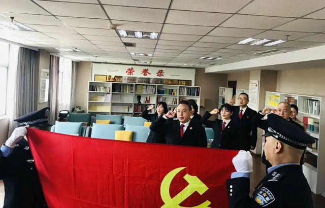 江阳法院第一党支部开展“我为群众办实事”主题道德讲堂活动(图7)