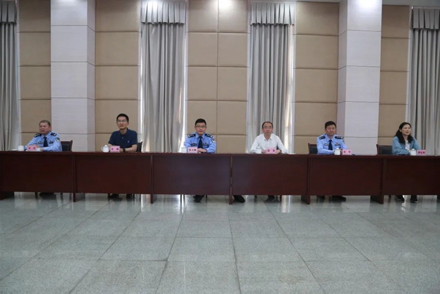 警医同心共建“绿色通道”|西南医大附院与泸州市交警支队签订共建合作协议(图4)