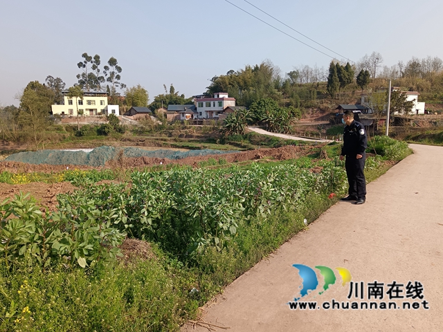 泸县百和镇持续开展禁种铲毒踏查活动(图2)