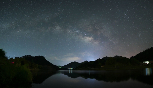 美爆！古蔺春日星空繁星灿烂 银河高悬 浪漫至极(图3)