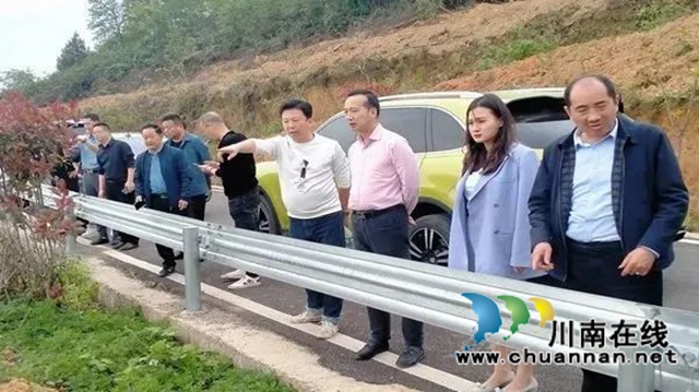 四川省老促会主任吴波一行调研泸州市乡联会“共建乡村振兴示范镇”