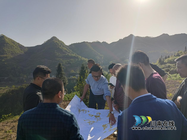 泸州市自然资源和规划局组织评审茅溪镇、白泥镇土地整治项目