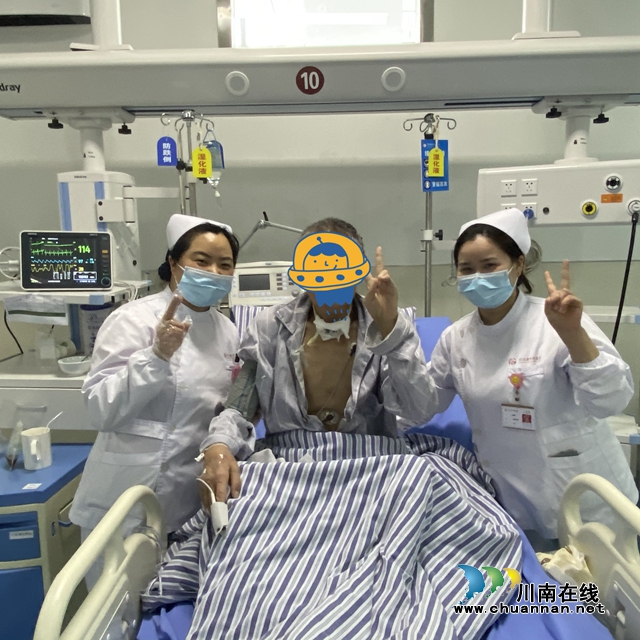 合江县中医医院ICU:坚守生命最后一道防线,与死神战斗到底(图3) 合江县中医医院ICU:坚守生命最后一道防线,与死神战斗到底(图3)