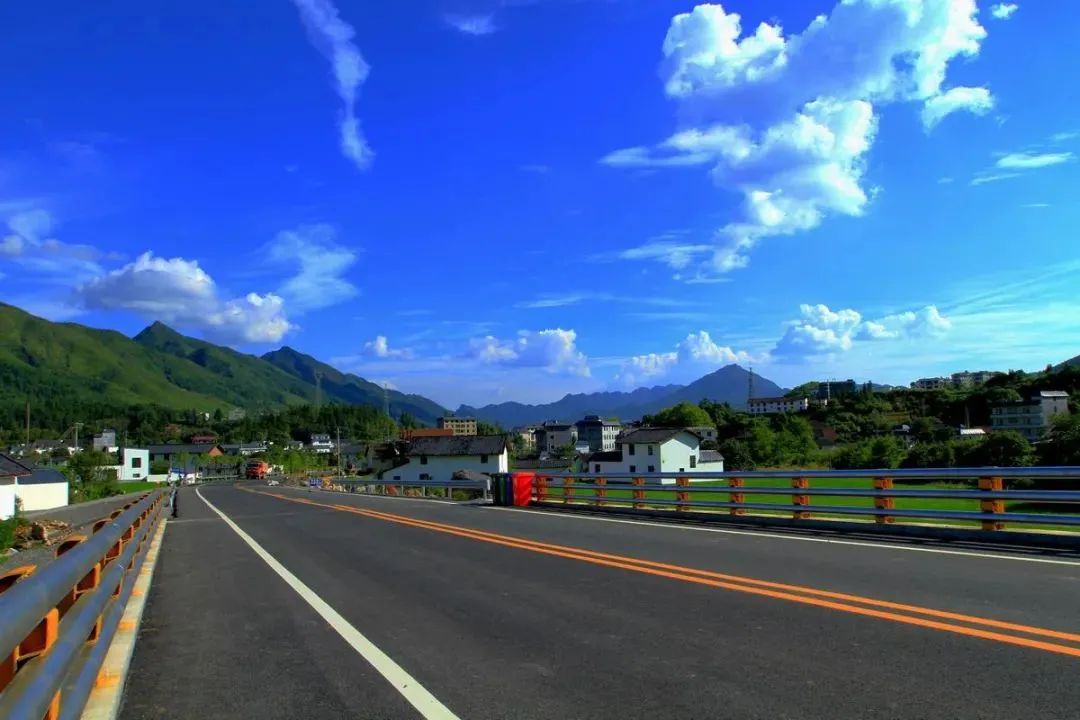 纳溪新增一条网红旅游公路,简直不要太美!(图5) 5.jpg