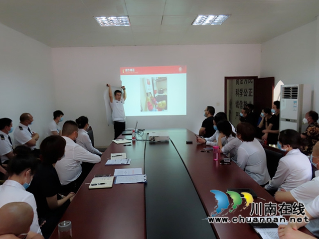 泸州市殡仪馆:开展消防安全演练,提升应急保障能力(图2) 消防2.jpg