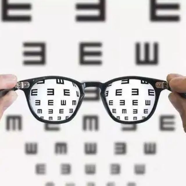 【围观】千度近视+白内障，她竟写下千字信……