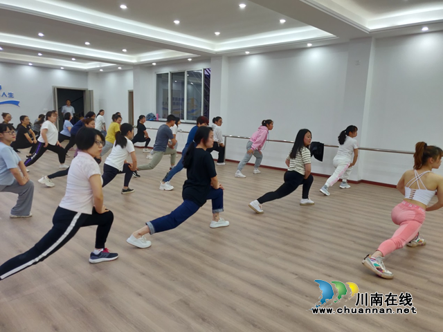 合江县总工会“荔工课堂”开班啦！