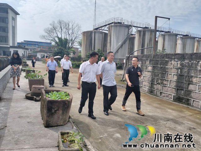 泸州市侨联到合江县考察调研侨联工作