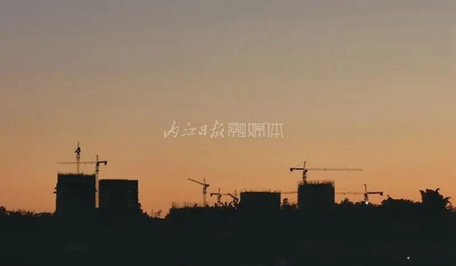 内江.jpg
