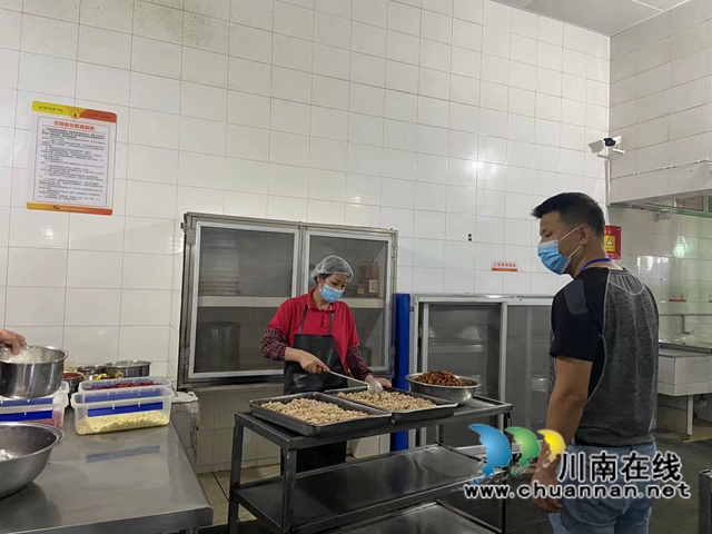 泸县云龙镇开展高考食品安全保障工作