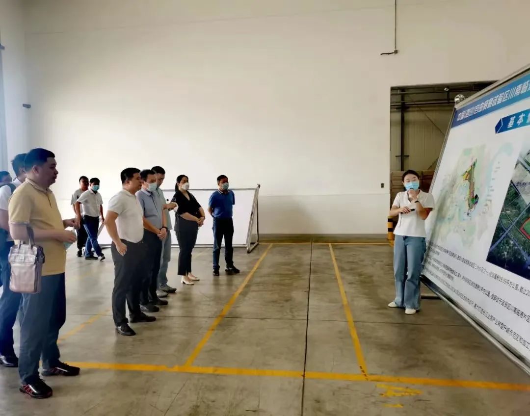省现代物流发展促进会赴泸州考察调研国际班列运行和港口发展
