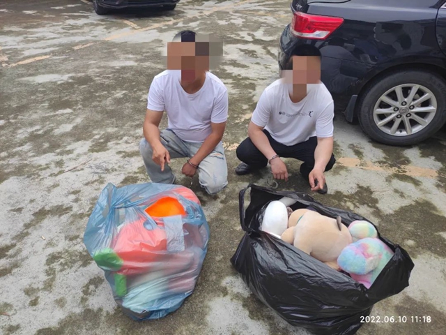 警惕！宜宾一市民在街上扫码进群领玩偶，结果被骗8万元！