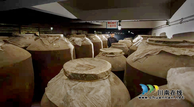 藏酒库.jpg