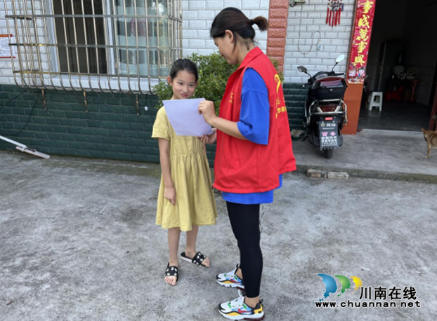 江阳区华阳街道开展防溺水宣传志愿服务进农村活动