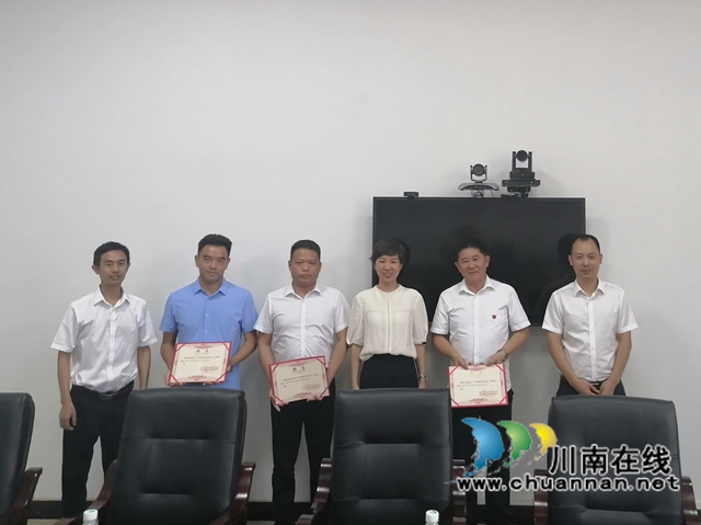 龙马潭区鱼塘街道：乡贤齐聚话桑梓，共谋鱼塘同发展