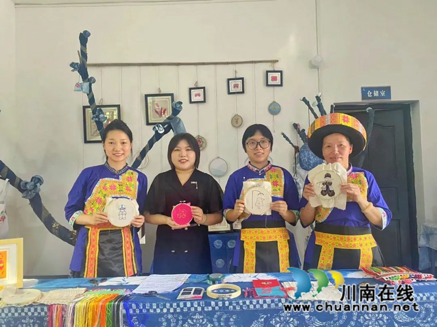 非遗+直播，让古蔺苗族传统文化走进大众