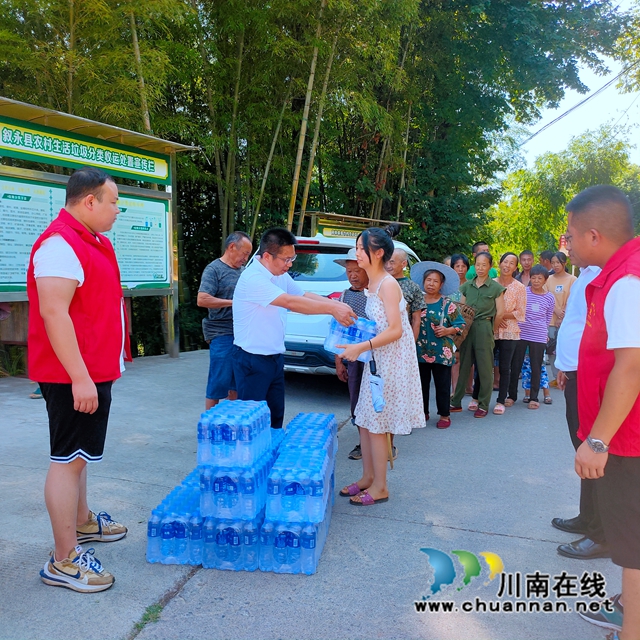 叙永县向林镇棉竹村积极开展抗旱减灾活动