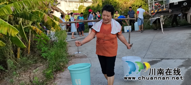 纳溪区自然资源和规划分局：心系联系村，送水抗旱解民忧