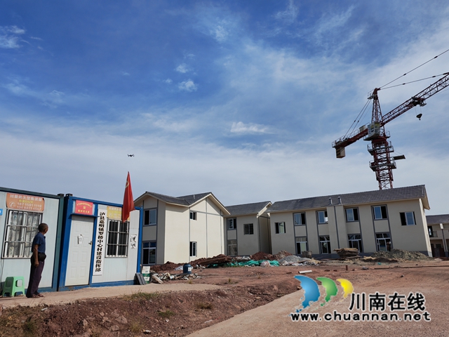 嘉明镇罗桥村灾后新村（曾佐然摄）.jpg