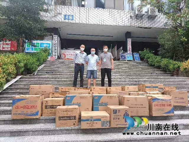 龙马潭区小市街道：爱心企业助力抗疫，捐赠物资守护一方平安
