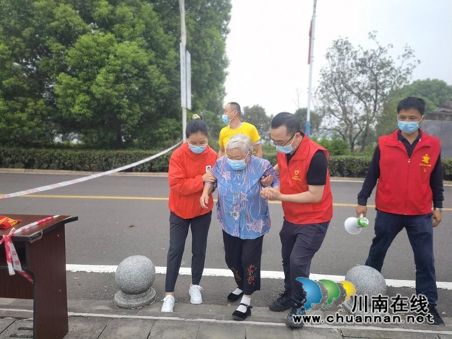 携手同心，筑牢社区防疫阵地！民革龙马潭支部全力投入社区疫情防控工作