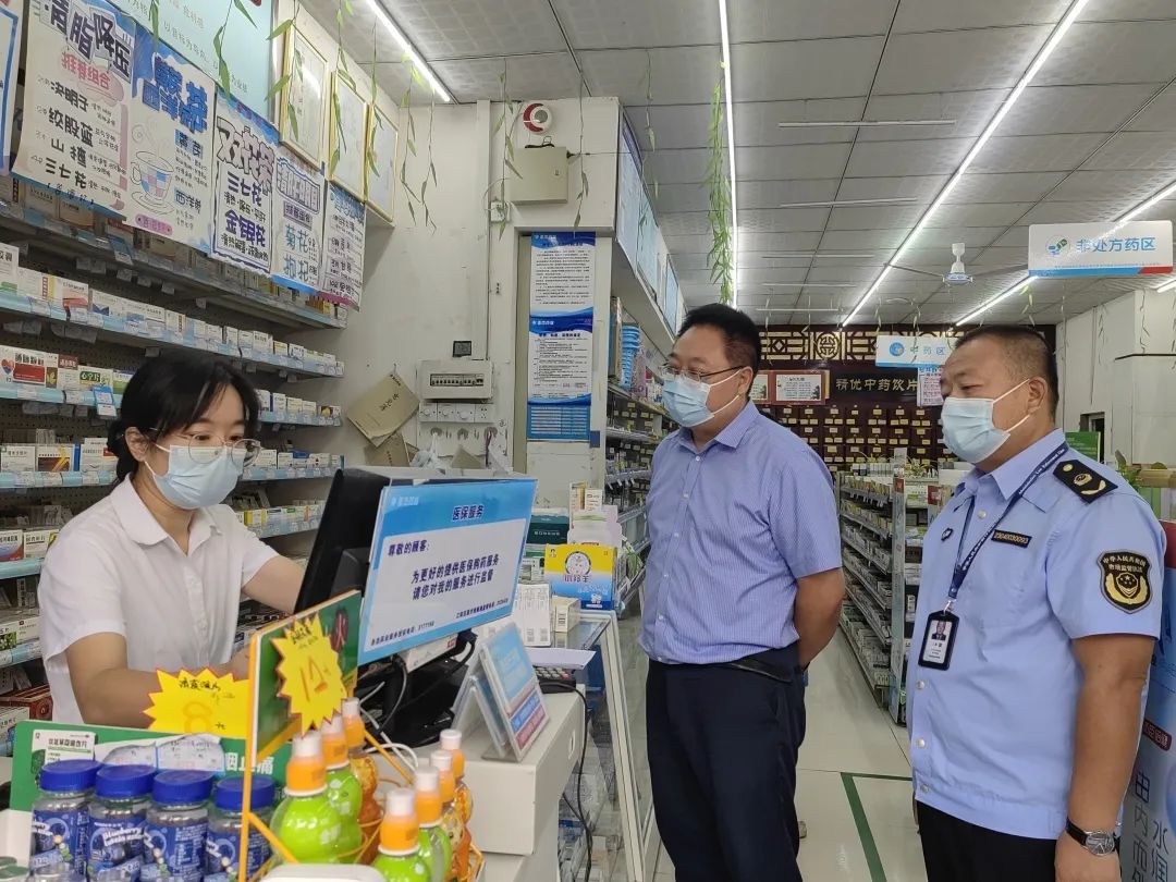 泸州市市场监管局：党员先锋战疫情 履职尽责保民生