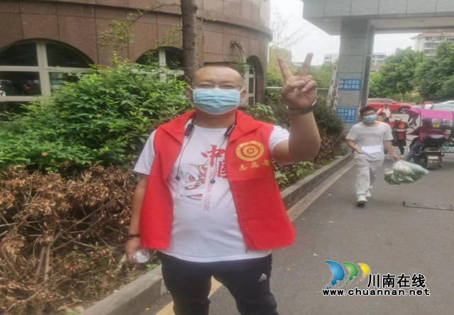 团结抗疫 泸县建筑业协会志愿者在行动(图10) 建10.png
