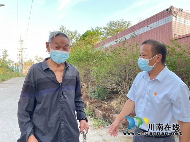 泸县百和镇：战“疫”中的驻村人