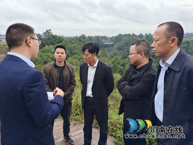 朱大清到泸县百和镇督导水质达标攻坚工作