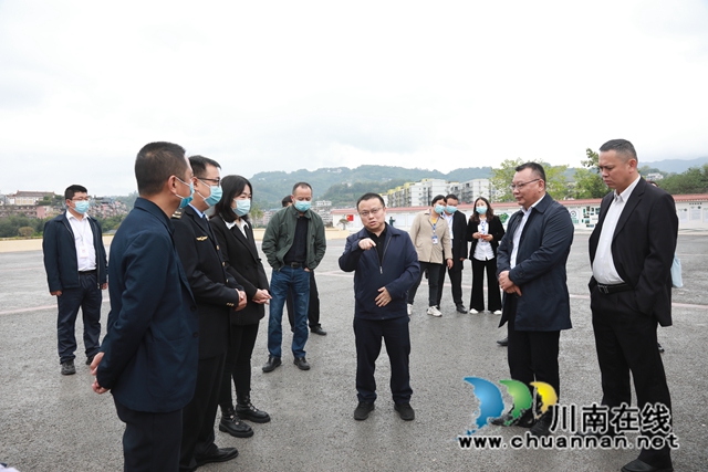 四川省市场监管局到合江调研农村消费品质量安全守护提升两年行动试点工作