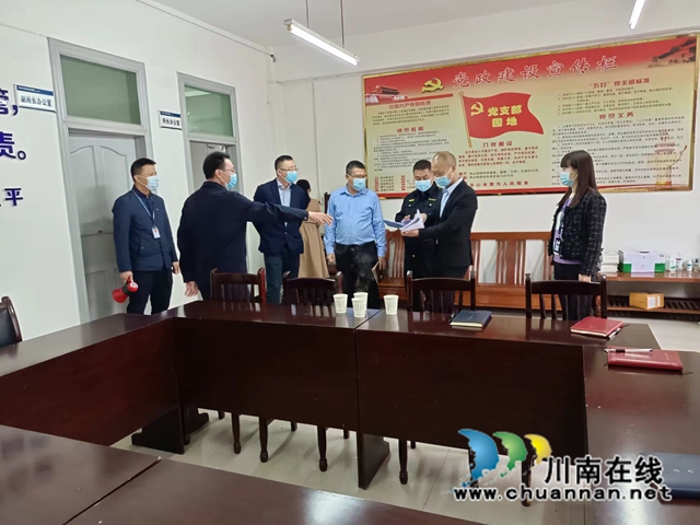 叶爽率队到泸县云龙镇调研市场监管片区所建设情况