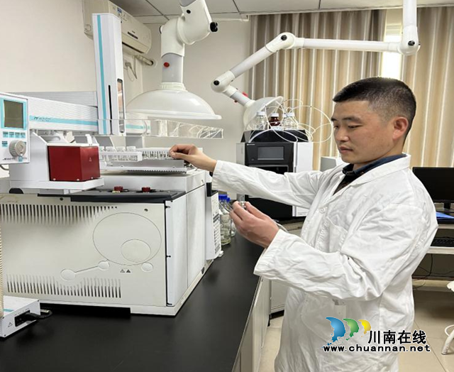 泸州市市场检验检测中心：监检联动，守护市民用药安全
