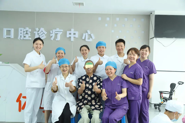 【围观】这个习惯!满口牙齿掉光了(图5) 5-1.jpg