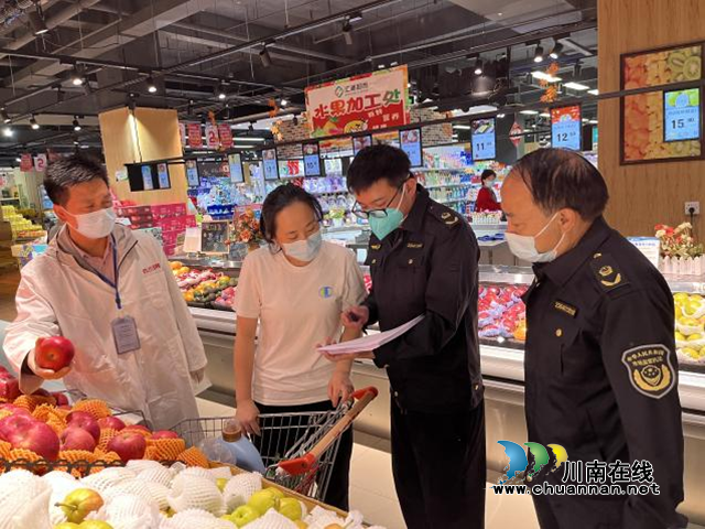 江阳市场监管：食品安全在身边，“你点我抽”在行动